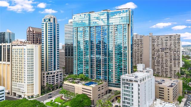 1200 Queen Emma Street, 3702, Honolulu, HI 96813