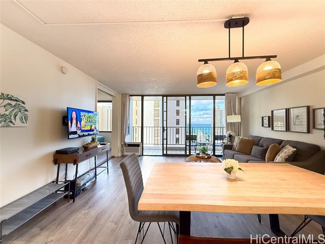 201 Ohua Avenue, 1604-T2, Honolulu, HI 96815