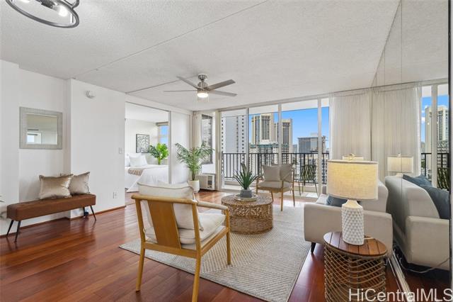 201 Ohua Avenue, 1814 - T1, Honolulu, HI 96815