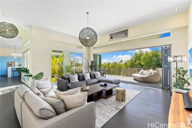 4914 Waa Street, Honolulu, HI 96821