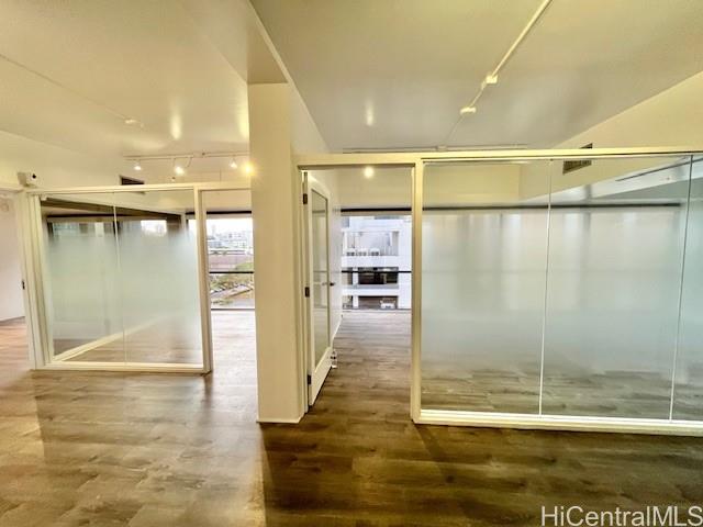 1188 Bishop Street, 904, Honolulu, HI 96813