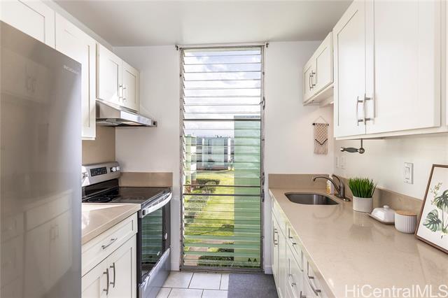 1045 Aheahe Avenue, 318, Wahiawa, HI 96786