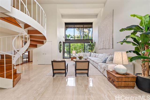 3020 La Pietra Circle, 5, Honolulu, HI 96815