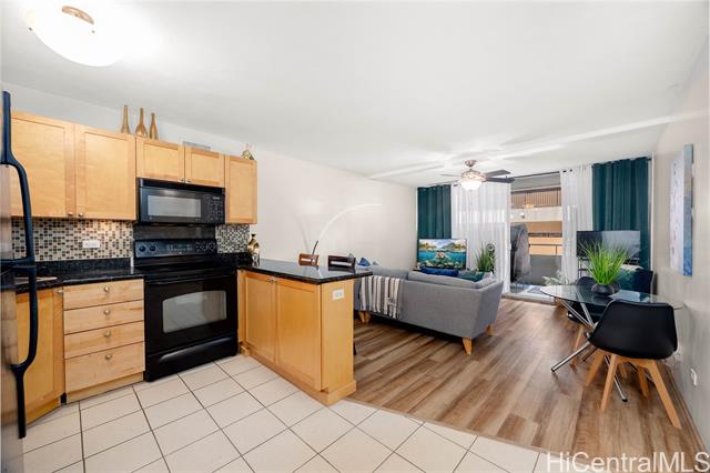 430 Kaiolu Street, 302, Honolulu, HI 96815