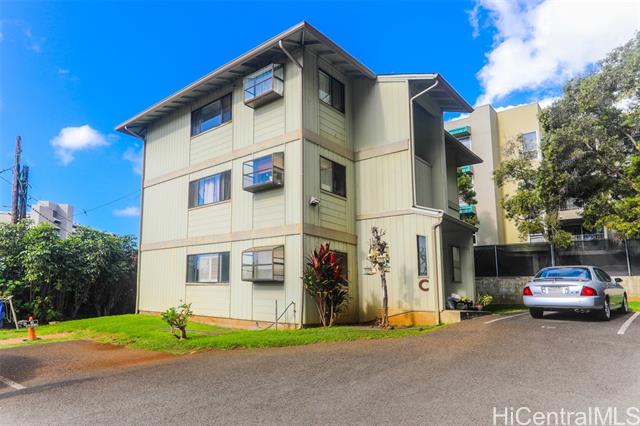 1540 Magazine Streets, C/3, Honolulu, HI 96822