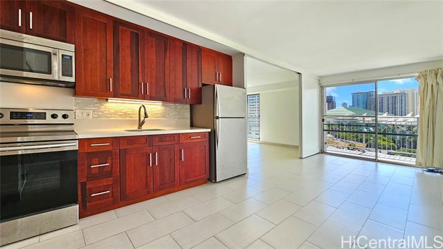1655 Makaloa Street, 1008, Honolulu, HI 96814