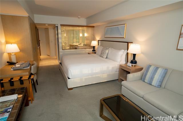 383 Kalaimoku Street, E2112, Honolulu, HI 96815