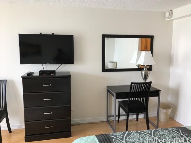 445 Seaside Avenue, 1814, Honolulu, HI 96815