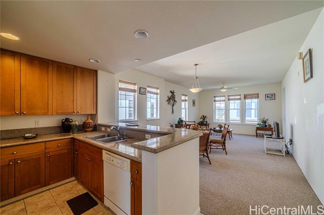 520 Lunalilo Home Road, 7401, Honolulu, HI 96825