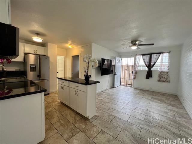 75 Kihapai Street, 004, Kailua, HI 96734