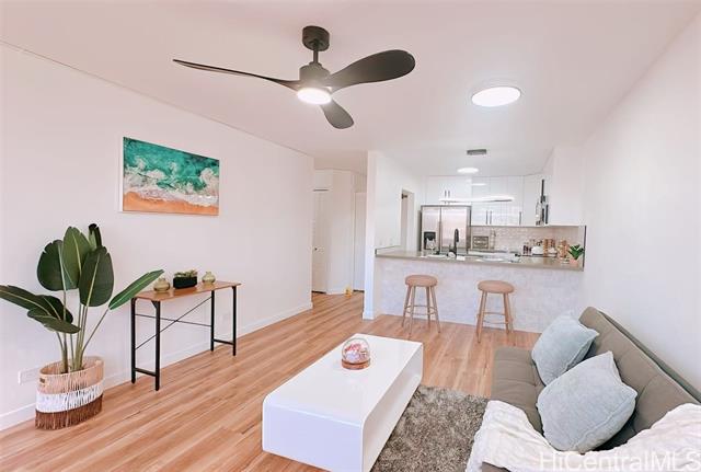 2752 Kaaha Street, 207, Honolulu, HI 96826