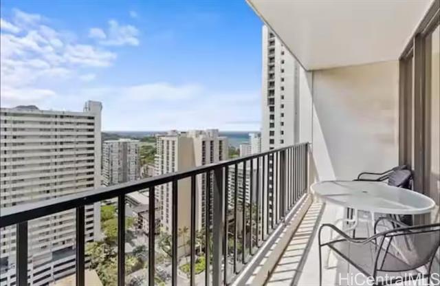 201 Ohua Avenue, 2409, Honolulu, HI 96815