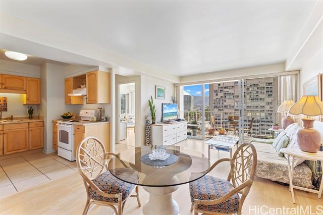 419 Atkinson Drive, 902, Honolulu, HI 96814