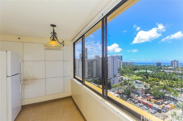 444 Niu Street, 1805, Honolulu, HI 96815