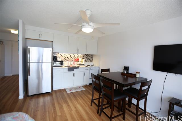 1650 Kanunu Street, 1413, Honolulu, HI 96814