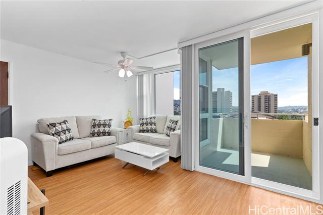 1624 Dole Street, 604, Honolulu, HI 96822