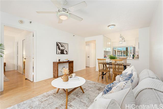 1080 Ala Napunani Street, 406, Honolulu, HI 96818