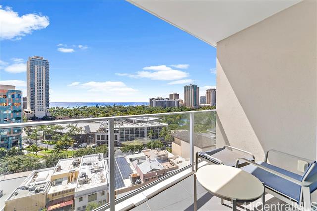 2139 Kuhio Avenue, D1211, Honolulu, HI 96815