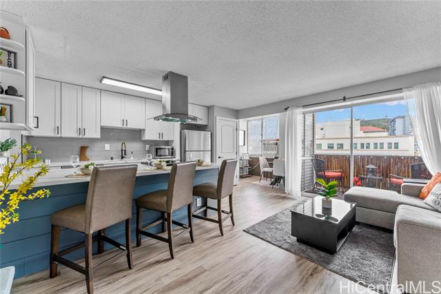 818 King Street, 701, Honolulu, HI 96813