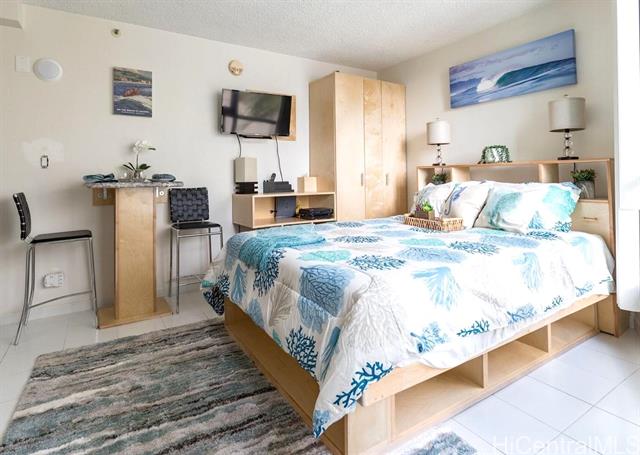 134 Kapahulu Avenue, 617, Honolulu, HI 96815