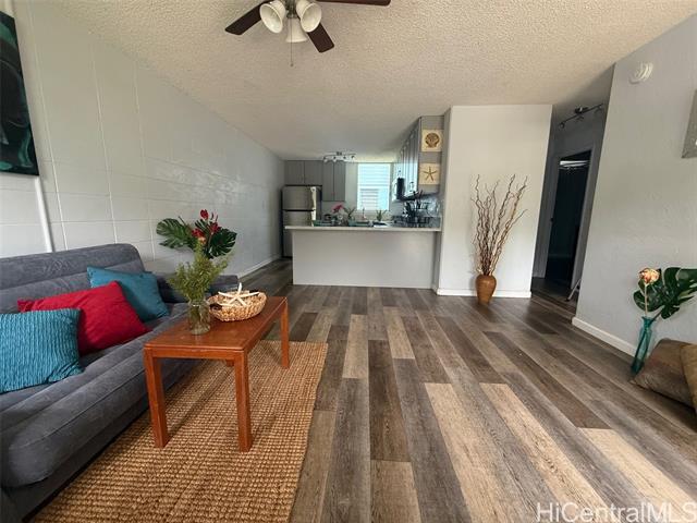 94-039 Waipahu Street, 113, Waipahu, HI 96797