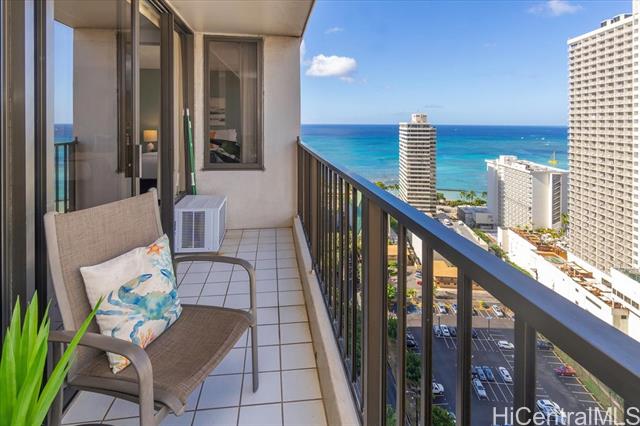 201 Ohua Avenue, I-2812, Honolulu, HI 96815