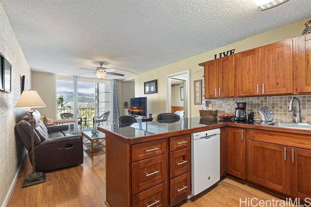 2452 Tusitala Street, 908, Honolulu, HI 96815