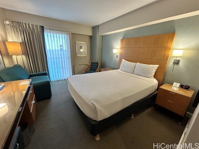 410 Atkinson Drive, 753, Honolulu, HI 96814