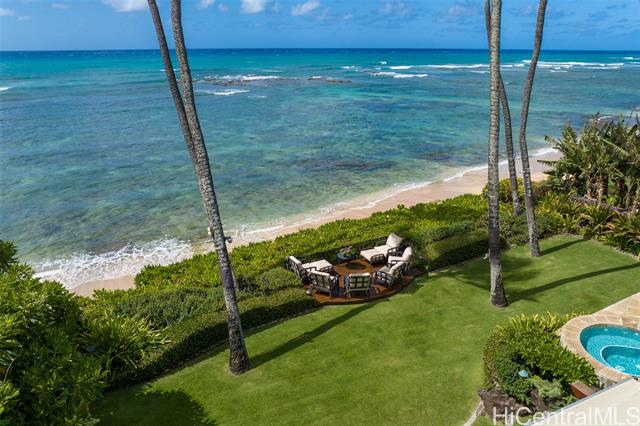 218 Kaalawai Place, Honolulu, HI 96816