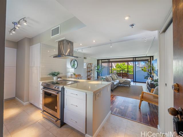 583 Kamoku Street, 501, Honolulu, HI 96826