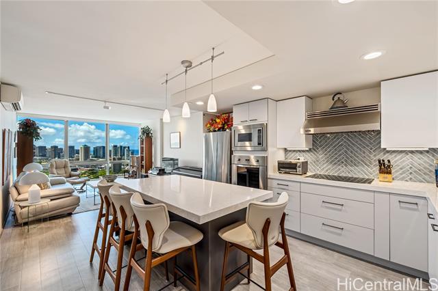 1200 Queen Emma Street, 3610, Honolulu, HI 96813