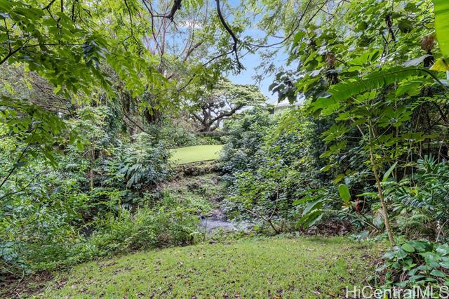 3242 Pelekane Drive, Honolulu, HI 96817