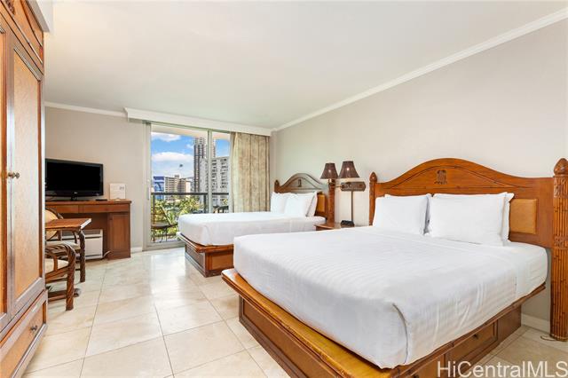 2045 Kalakaua Avenue, 604, Honolulu, HI 96815