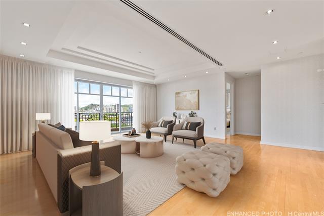 1740 Beretania Street, 10, Honolulu, HI 96826