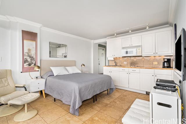 134 Kapahulu Avenue, 609, Honolulu, HI 96815