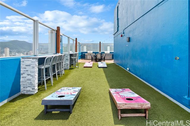 2427 Kuhio Avenue, 2103, Honolulu, HI 96815