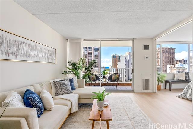 400 Hobron Lane, 1807, Honolulu, HI 96815