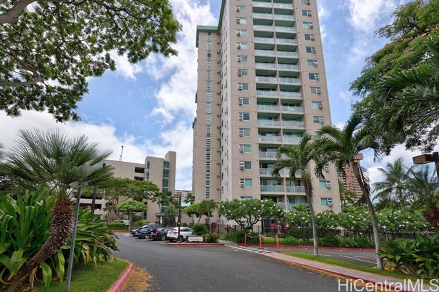 3009 Ala Makahala Place, 214, Honolulu, HI 96818