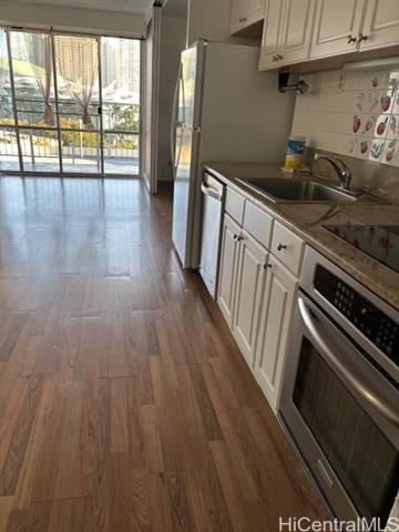 1655 Makaloa Street, 909, Honolulu, HI 96814