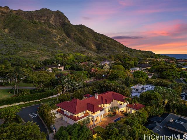 3124 Noela Drive, Honolulu, HI 96815