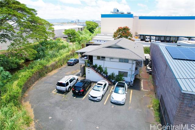 710 Umi Street, B, Honolulu, HI 96819