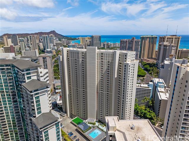 469 Ena Road, 1111, Honolulu, HI 96815