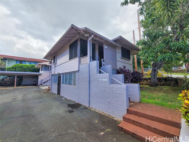 1708 Nakiu Place, Honolulu, HI 96822