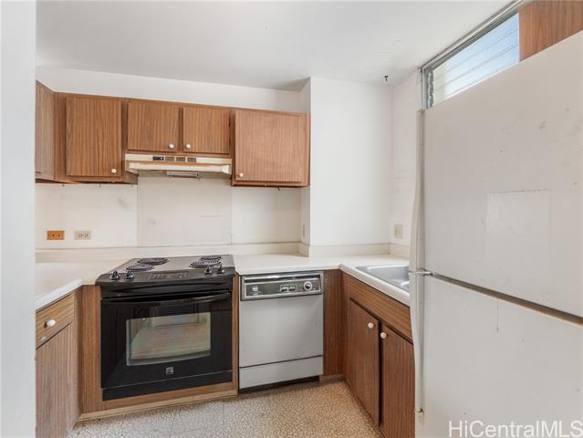1160 Ala Napunani Street, 1407, Honolulu, HI 96818