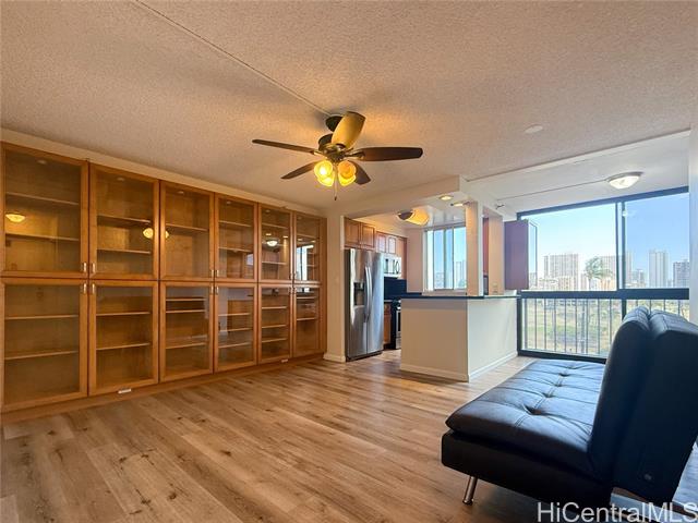 2916 Date Street, 6I, Honolulu, HI 96816