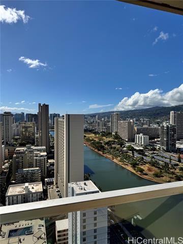 445 Seaside Avenue, 3516, Honolulu, HI 96815