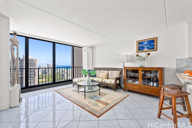 411 Hobron Lane, 3801, Honolulu, HI 96815