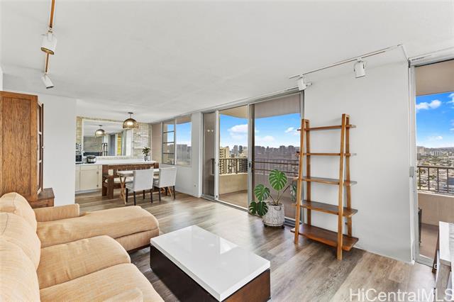 2825 King Street, 2504, Honolulu, HI 96826