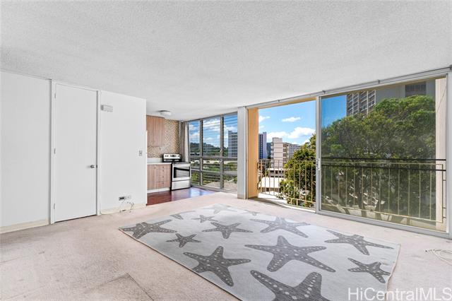 1702 Kewalo Street, 508, Honolulu, HI 96822