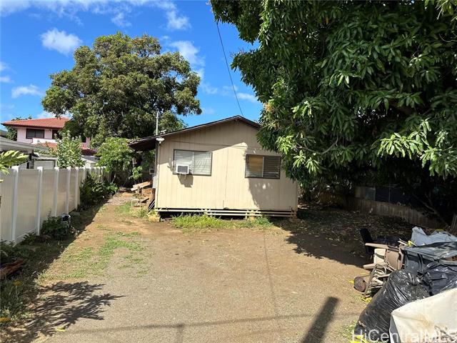 1751 Ahuula Street, Honolulu, HI 96819
